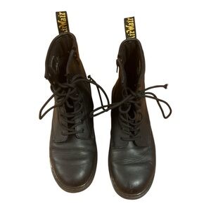 DOC MARTENS